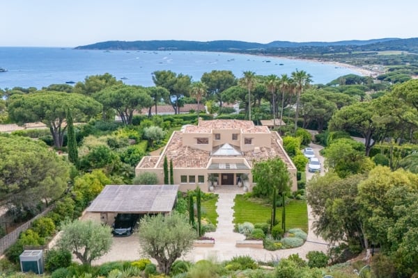 Location Villa Elvira à Saint-Tropez, Plage de Tahiti